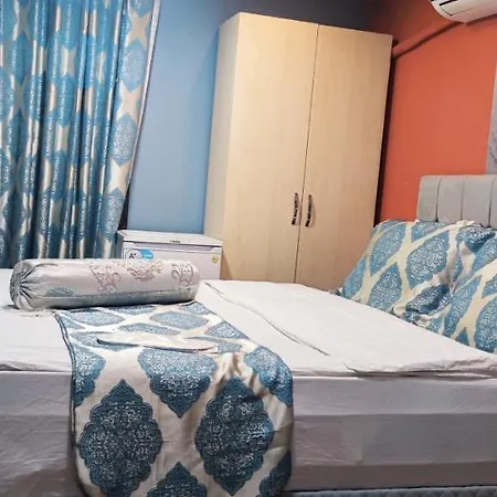 Hotel Mitra Downtown 3*