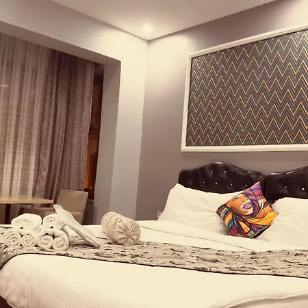 Mitra Downtown Hotel 3*