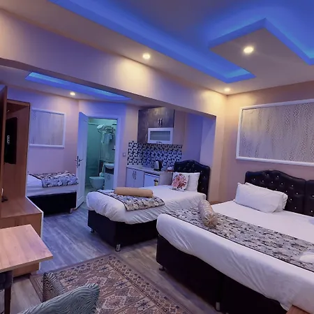 Mitra Downtown מלון 3*