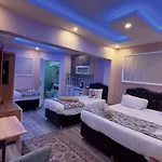 Mitra Downtown Szálloda 3*