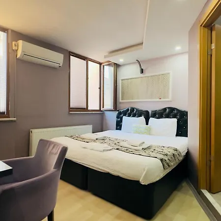 Hotel Mitra Downtown 3*