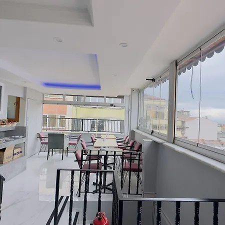 Hotel Mitra Downtown 3*