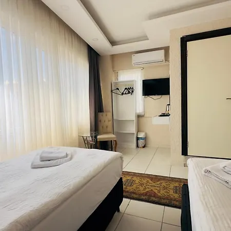 Hotel Mitra Downtown